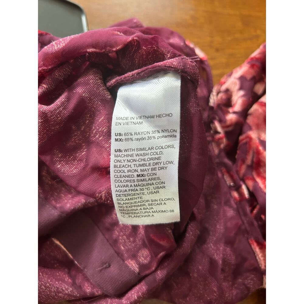 Chicos sheer velvet burgundy statement blouse size 2 U.S 12​ - Picture 12 of 12